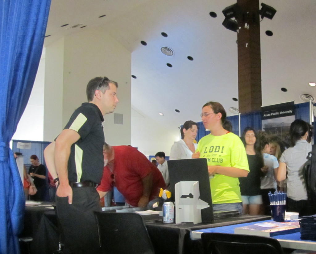 PREPARING FOR THE NEXT LEVEL: Students gathered in upper Danner Hall to speak with representatives with different colleges about potential transfer locations so they can move forward in their education. PHOTO BY DERRION DUNN
